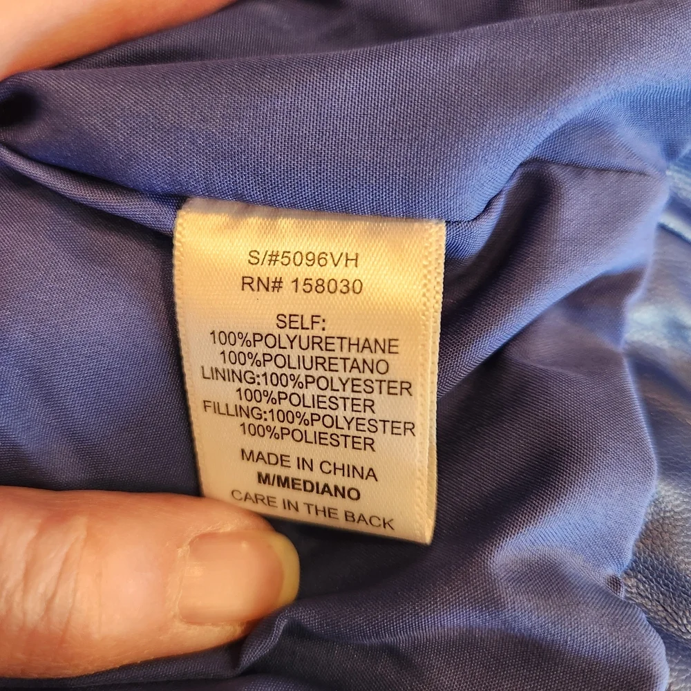 Love Tree Royal Blue Cropped Puffer Vest Vegan Leather Size M Snap Front Mock